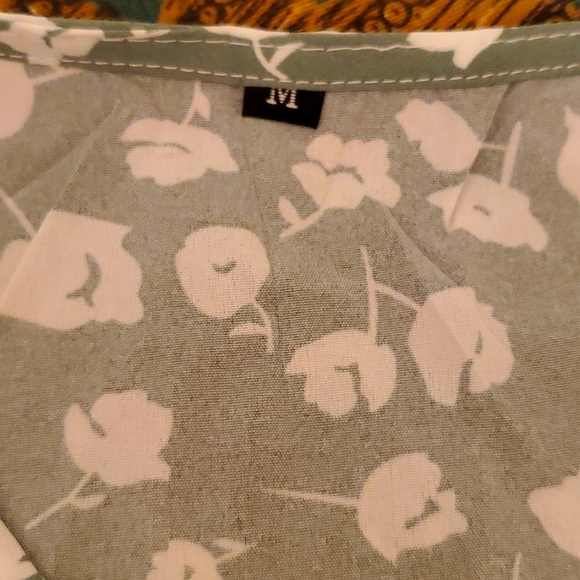 NEW Floral Wrap Dress - Picture 9 of 11